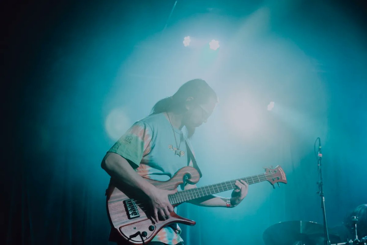 toitheband's tweet photo. Throwback to a sick show at @dantesportland! Smoke machines and lights make my shorts tight. 

Keep jamming GI Johnny on our Spotify! https://t.co/8DjocSScrA