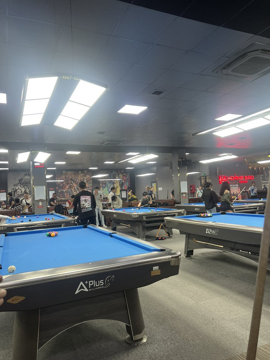 Sáng sớm khởi đầu ngày mới bằng bộ môn bi-a lỗ 🥰
Tổng hợp các đội đã vượt qua vòng loại EURO 2024 : 
Đức , Bỉ , Pháp, Bồ Đào Nha, Scotland, Tây Ban Nha, Thổ Nhỉ Kì, Áo, Anh, Hungary, Slovakia, Đan Mạch, Albania, Hà Lan, Romania, Thuỵ Sỉ, Serbia, Italia,