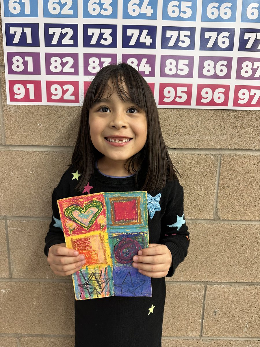 TeachWPower's tweet photo. @Adinvita2018 A little bit of art makes a happy face 💎💎❤️❤️#AdinvitaPrivateSchool #artmatters #odessatx #privateschool https://t.co/U0tVrceyFQ