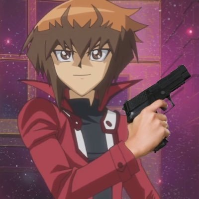 __G0TCHA's tweet photo. nonono 

the question you should be asking is , how do i run from him with a gun .ᐣ https://t.co/QFAU40Sgpr