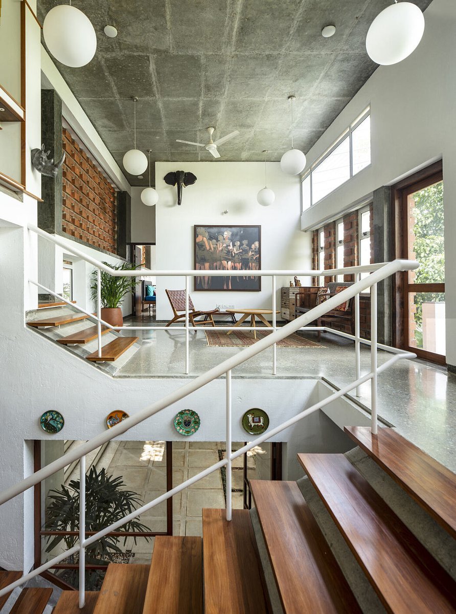 HomeAdore's tweet photo. Inside Out House by Gaurav Roy Choudhury Architects

https://t.co/w1nDnaLwiu https://t.co/Zq9cFuGj5R