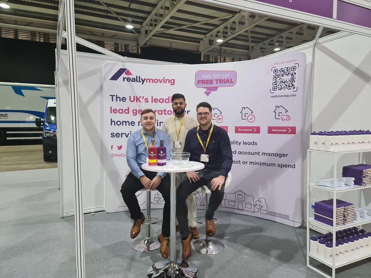 reallymoving tweet media