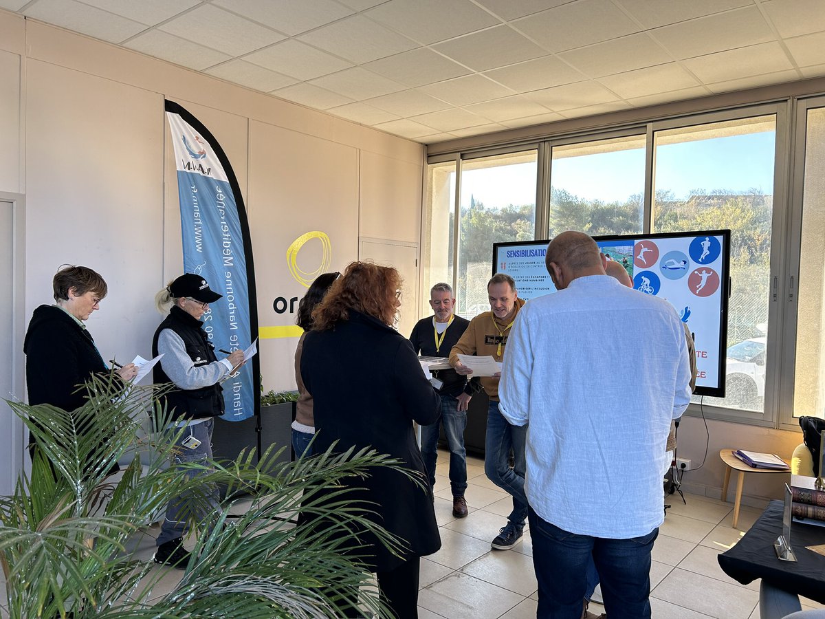 Oranomalvesi's tweet photo. Semaine Européenne pour l’Emploi des Personnes Handicapées, c’est parti à #Malvesi ! Lundi 20 novembre, nos collaborateurs ont pu participer à un #escapegame⏱️🎲 ! Suivi d’un atelier de sensibilisation animé par l’association Handi Athlète Narbonne. Méditerranée #HANM #SEEPH https://t.co/eZcTdCl0V8