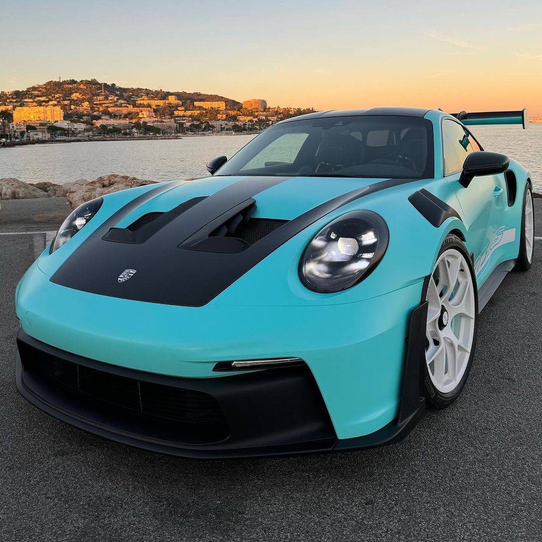 msmotorsoff's tweet photo. Porsche 911 992 GT3 RS bleu Tiffany💥🩵