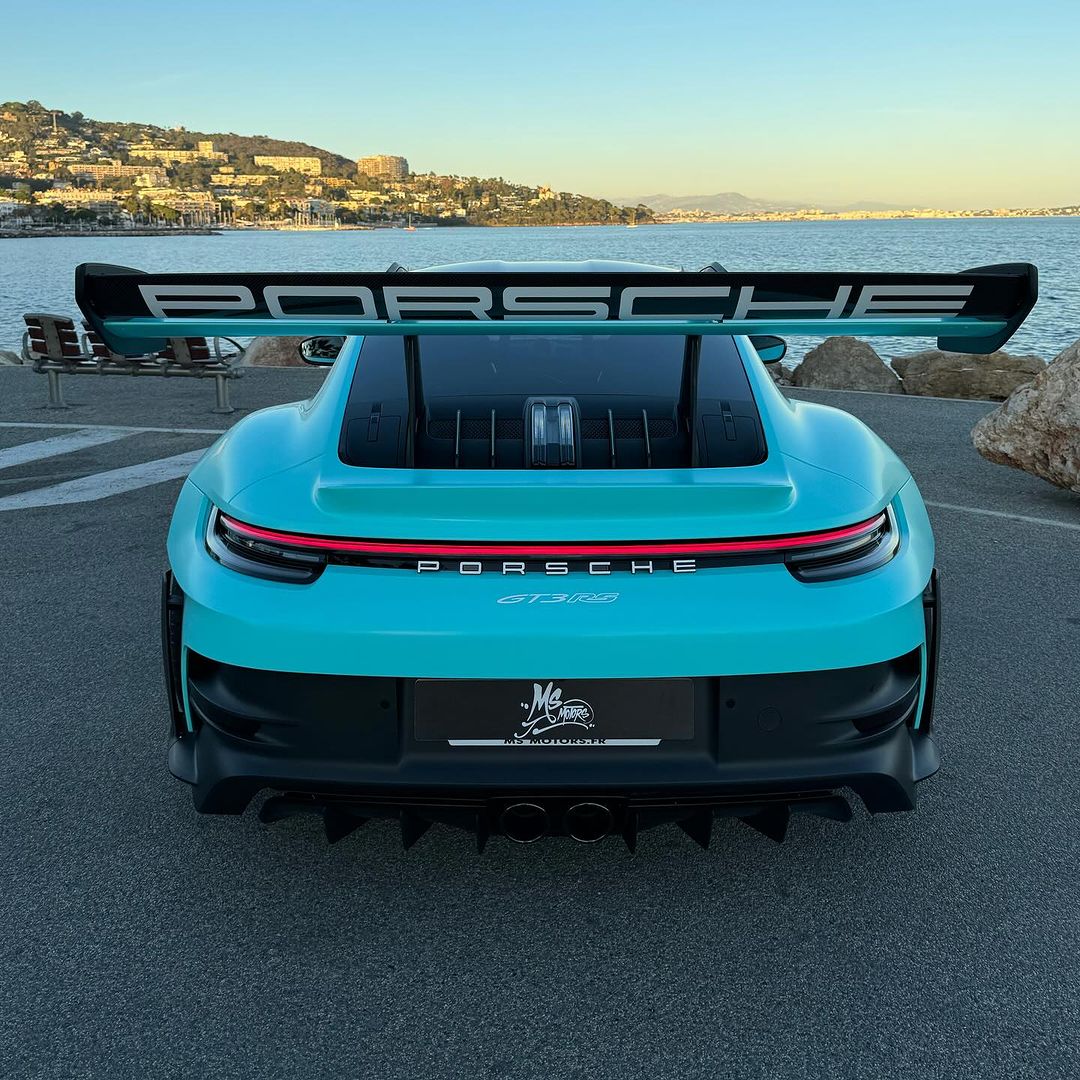 msmotorsoff's tweet photo. Porsche 911 992 GT3 RS bleu Tiffany💥🩵