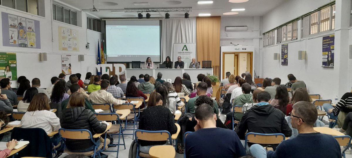 Ayer se inició otra edición de la formación para el personal funcionario en prácticas. Qué mejor ocasión para recordar la importancia de la formación permante en el desarrollo profesional docente @DGTaTEd