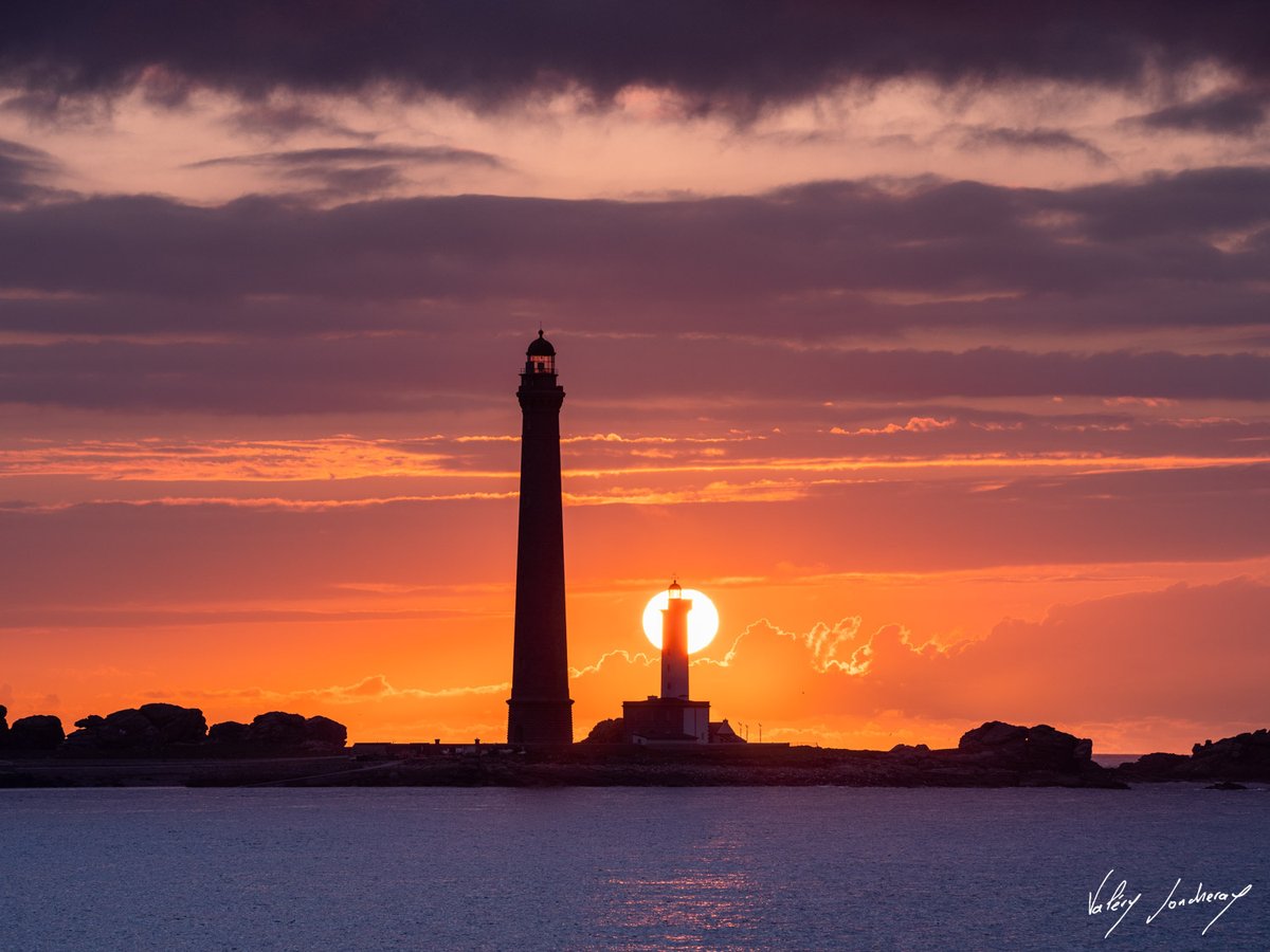 Le phare de l'île Vierge, #Finistere , #Bretagne <a href="/Toutcommence29/">Tout commence en Finistère</a>
