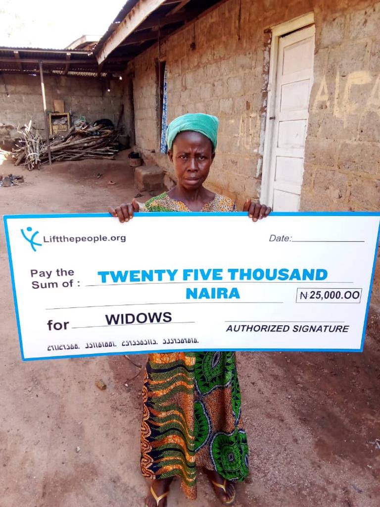 LIFTHEPEOPLEORG's tweet image. Few days ago, we  had the privilege of being part of a widow's journey towards empowerment. Through support, understanding, and encouragement, we're rewriting chapters of strength and resilience together. 💙✨ #EmpowerWidows #SupportEachOther #StrengthInCompassion  #charity