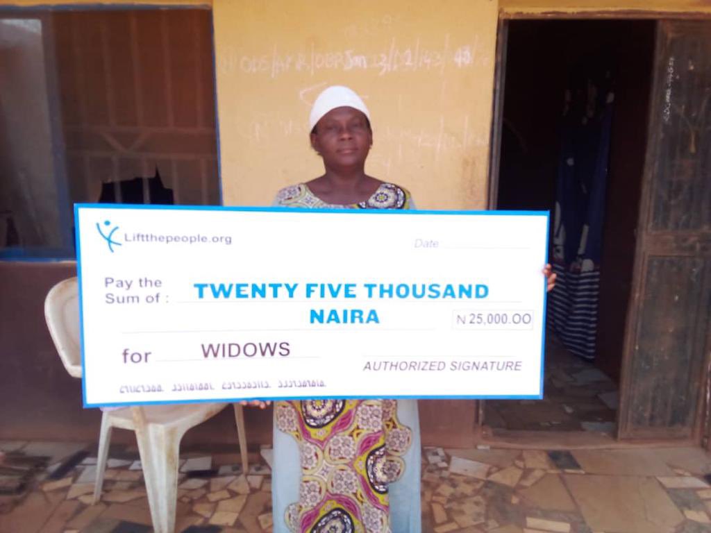 LIFTHEPEOPLEORG's tweet image. Few days ago, we  had the privilege of being part of a widow's journey towards empowerment. Through support, understanding, and encouragement, we're rewriting chapters of strength and resilience together. 💙✨ #EmpowerWidows #SupportEachOther #StrengthInCompassion  #charity