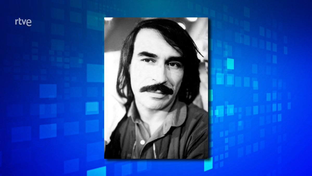 la2_tve's tweet photo. 🎶 Nacido en Chile y afincado en España, Hugo Stuven empezó a trabajar en 1969 en RTVE y dejó su huella en programas musicales como “Aplauso”, “Voces a 45” y en la retransmisión del mítico concierto de Miguel Ríos, "Rock and Ríos", en el año 1982.

#SaberYGanar https://t.co/GNd9aPw5Ij