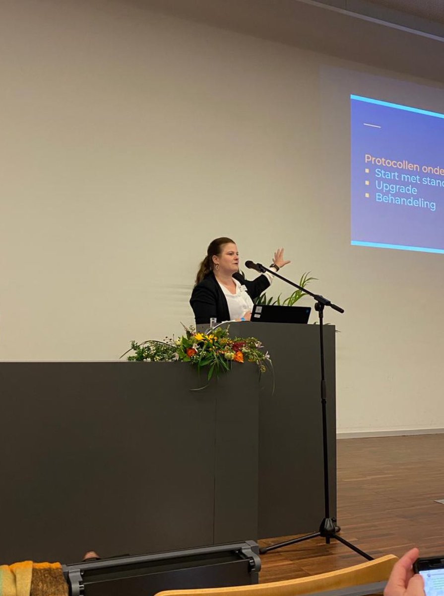 UZ Leuven Nursing (@uzleuvennursing) on Twitter photo Verpleegkundig Specialist <a href="/AnneliesdeG/">Annelies de Graaf</a>, tevens lid binnen wondzorgvereniging WCS Belgiƫ, sprak op de internationale dag tegen decubitus, over correct gebruik van protocollen en producten ter preventie van incontinentie geassocieerde dermatitis in Artevelde Hogeschool Gent. Verpleegkundig Specialist <a href="/AnneliesdeG/">Annelies de Graaf</a>, tevens lid binnen wondzorgvereniging WCS Belgiƫ, sprak op de internationale dag tegen decubitus, over correct gebruik van protocollen en producten ter preventie van incontinentie geassocieerde dermatitis in Artevelde Hogeschool Gent.