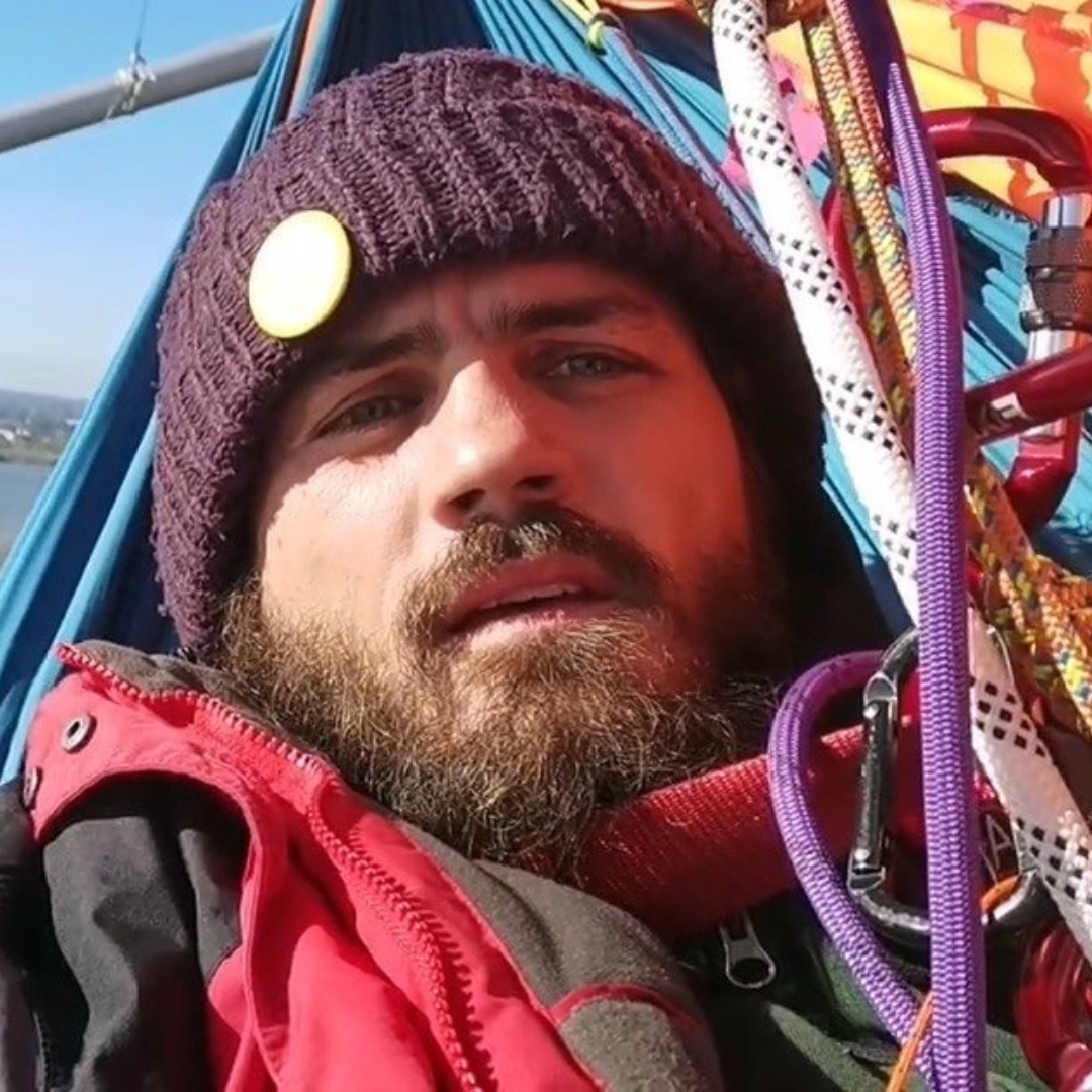 UN CRITICISES GENOCIDAL UK GOVERNMENT

Mr Ian Fry, the UN Special Rapporteur on Human Rights and Climate Change wrote to the UK government "regarding the arrest and severity of the sentences of Mr. Trowland and Mr. Decker in relation to their work as environmental human rights