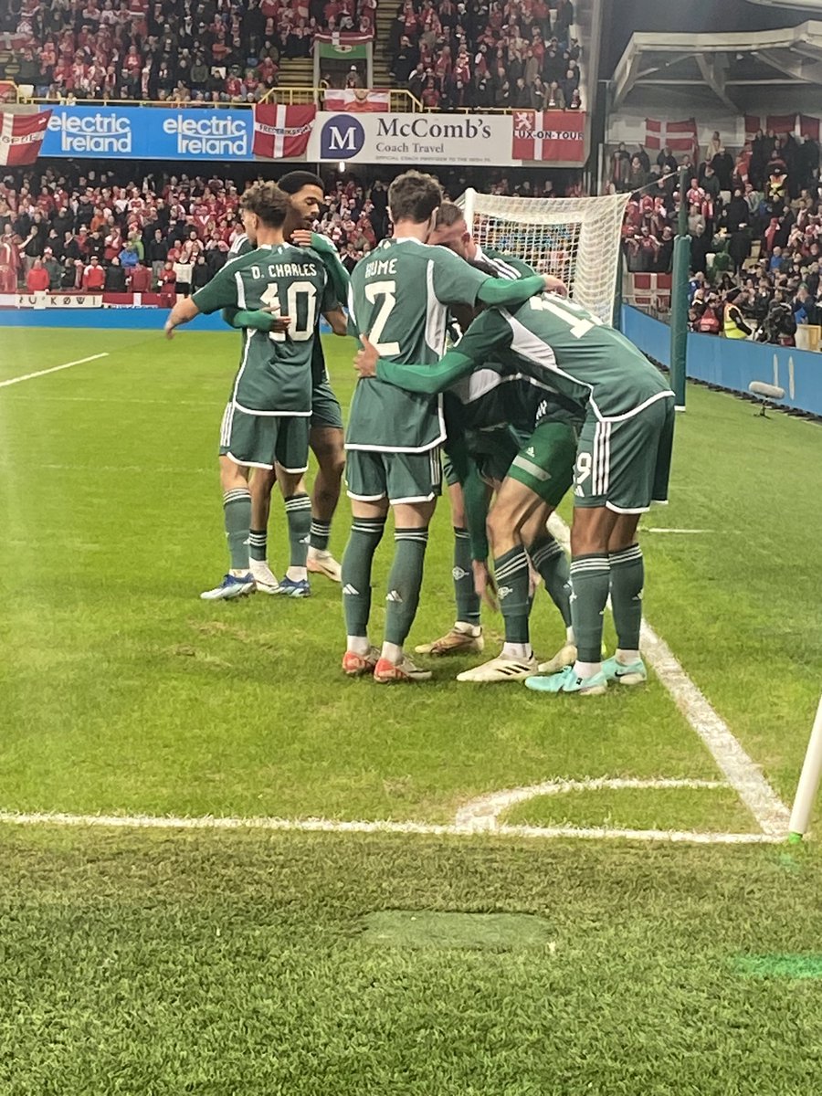 johnny10 tweet media