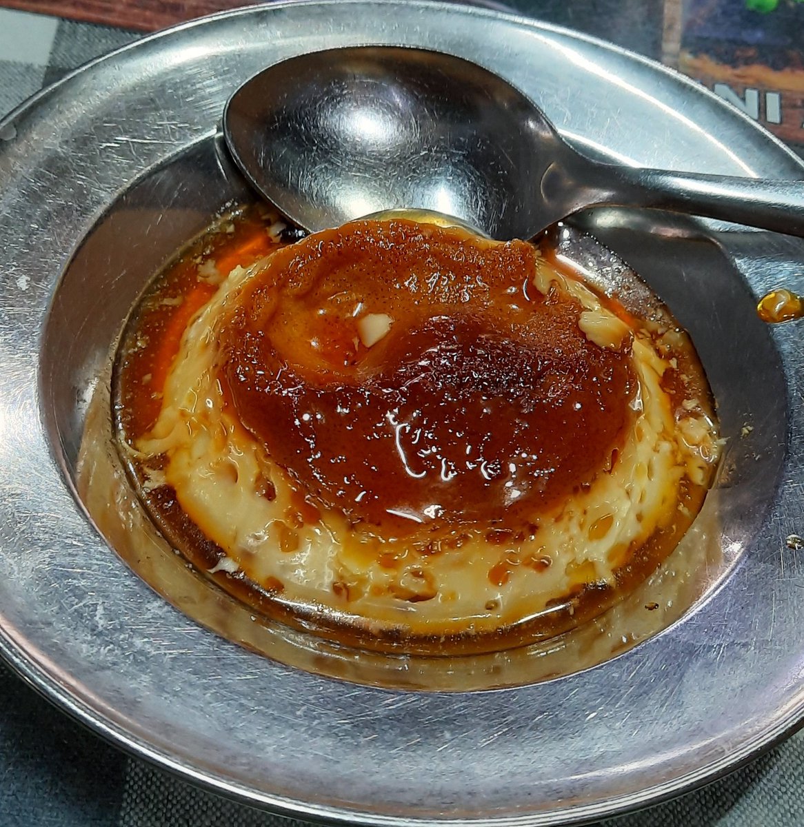 w_karve's tweet photo. #food #pune #cafegoodluck
Biryani and Caramel Custard
My Favorite Combination at Café Goodluck for "Big Eats"
For "Small Eats" - I like Bun Omelette and Chai https://t.co/0jzHCdcQ3y