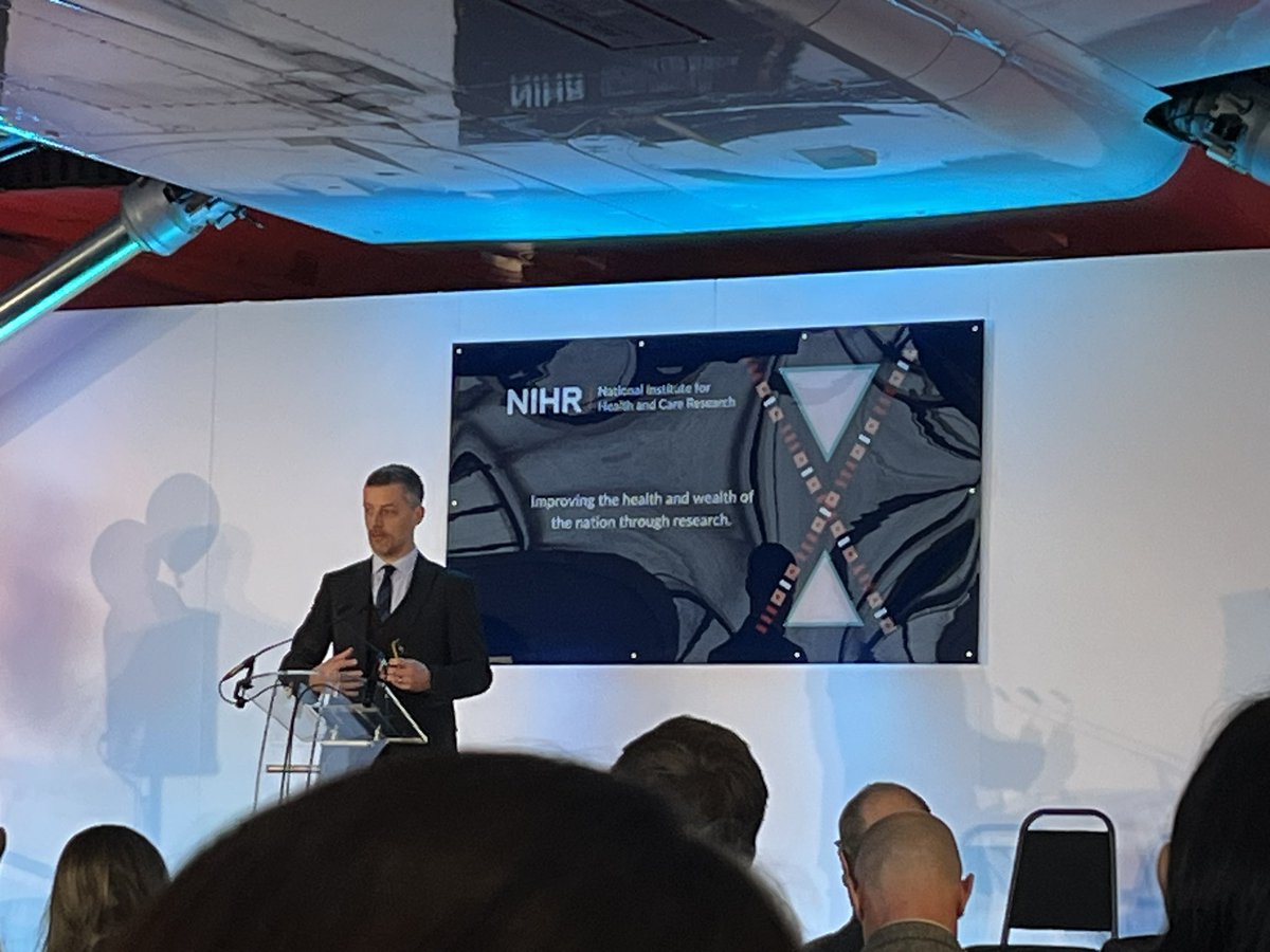 Paul Jonathan Brown tweet media