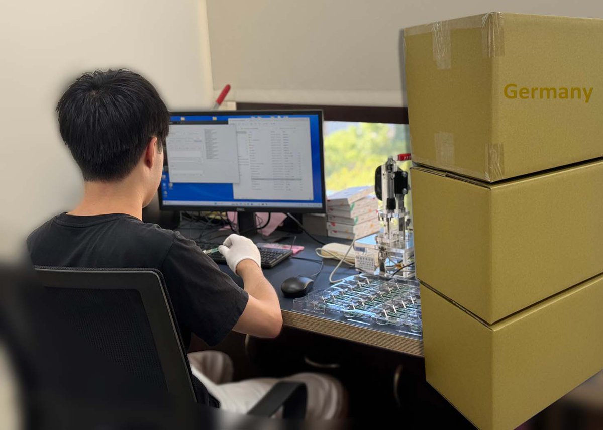 KXentic's tweet photo. 【Serious men are the most handsome! 😍 #Germany 🇩🇪here we come~】
#KeyXentic inspection master rigorously examines 🧐 products,setting extremely serious and professional standards for quality assurance.
The product is about to leave for Germany~ 🎉
#Germany
#Internation
#KX701 https://t.co/Fxt8bcPpTW