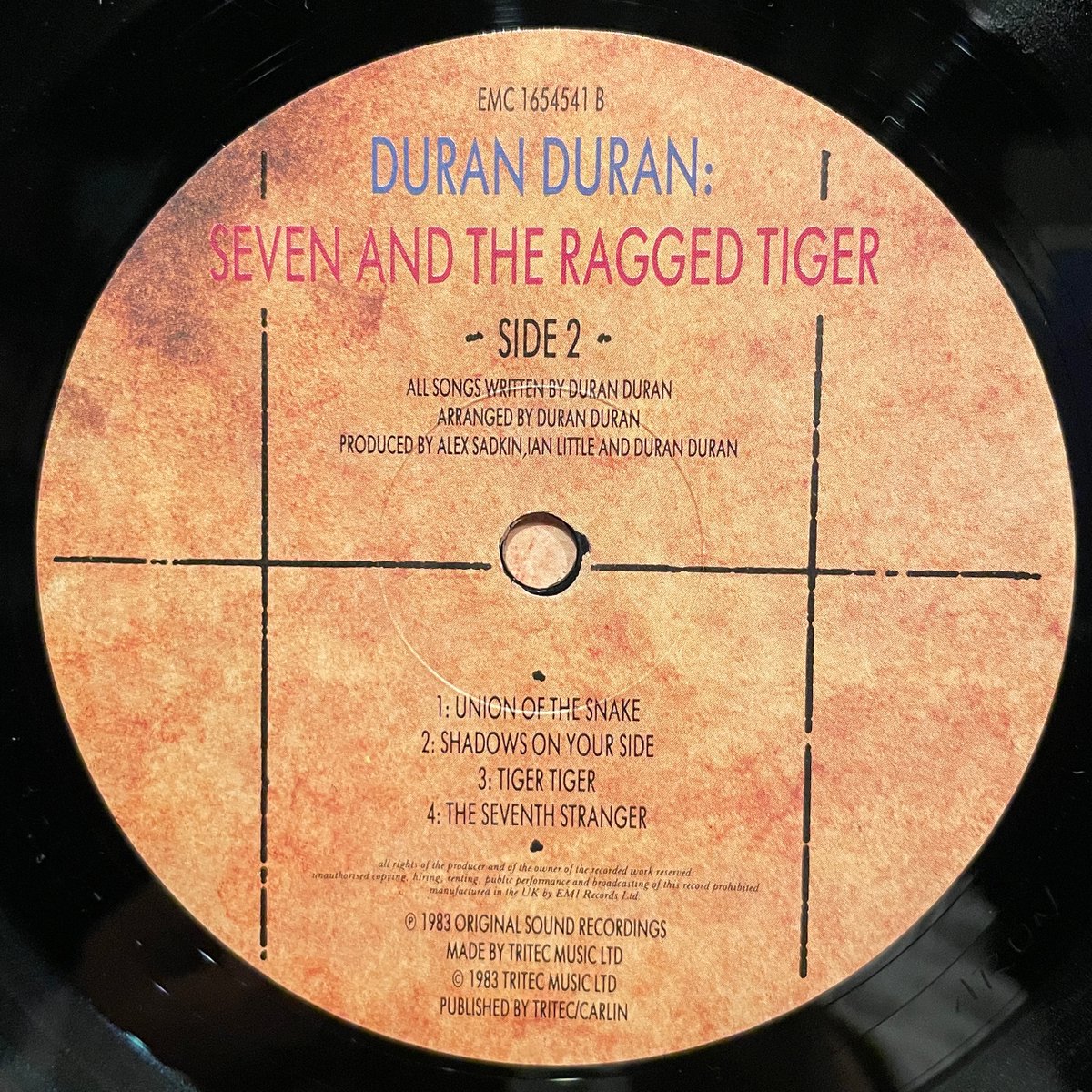 ほなLPいこか
DURAN DURAN / SEVEN AND THE RAGGED TIGER [21Nov1983, EMI --- EMC 1654541]
#OTD #duranduran #SevenAndTheRaggedTiger #ShadowsOnYourSide #AlexSadkin #IanLittle #vinylbar #musicbar #レコードバー #mhc21112023
youtube.com/watch?v=Ctl8-1…