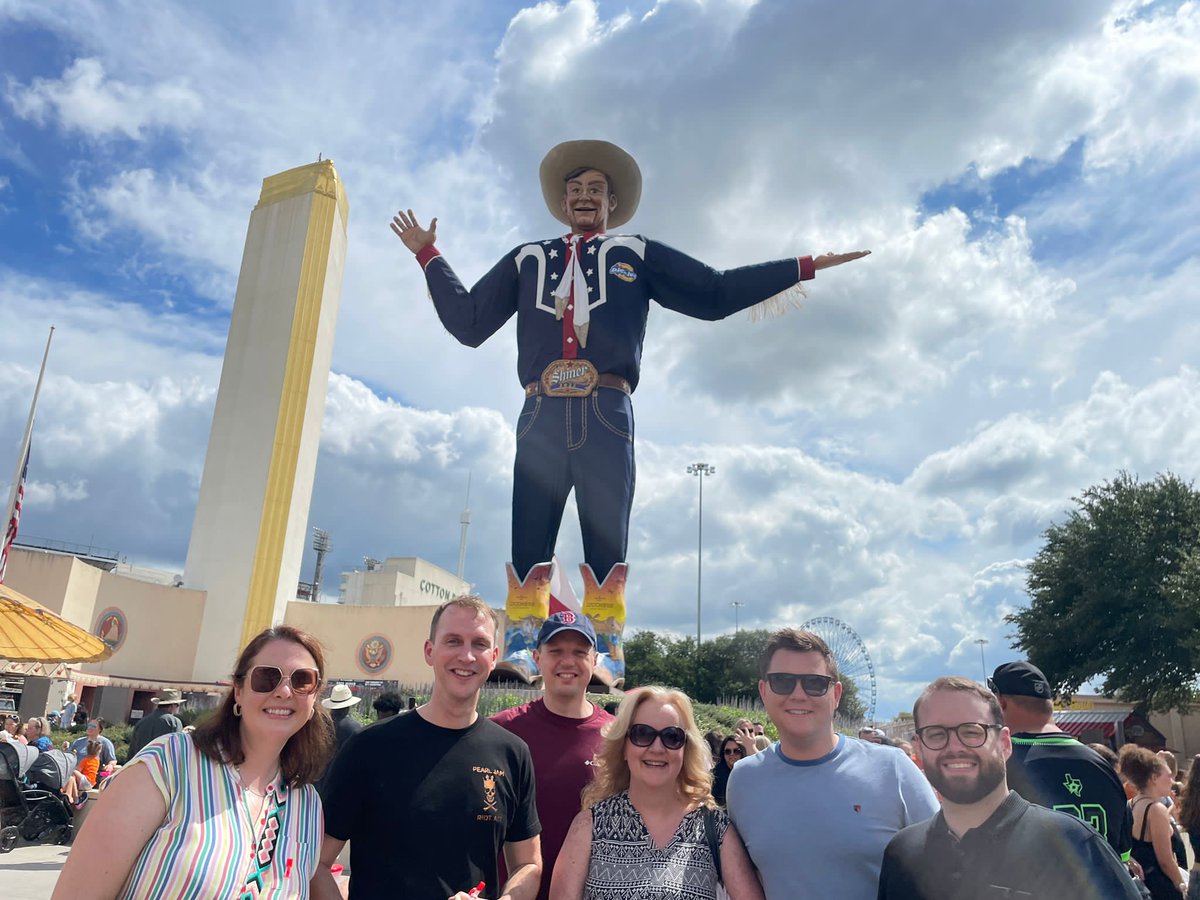 #ThrowbackThursday to the electrifying energy of Dallas at the global startup conference! 🚀✨ Our incubator team, fueled by boundless inspiration, connected with visionary minds worldwide. Grateful for lessons learned and connections made – here's to memories 🌟 #StartupVibes