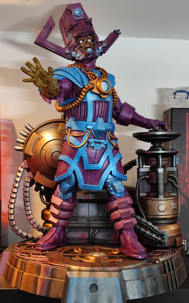 TheFamilyMeeple's tweet photo. Biggest "miniature" I've painted to date (at 630mm!!!)
Thank you @CMONGames  @Marvel 
#Galactus #CMON #Zombicide #marvel #zombies #citadel #mini #painting https://t.co/fCalE35kG3