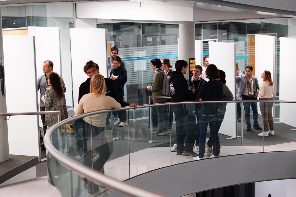 EMBLPhDSymp's tweet photo. Yesterday, after vibrating science from the PhD Flash Talks, we had a full house, or shall we say helix 🧬 😉, of posters presented, and a Foldscope (@TeamFoldscope) demonstration 🔬!

Be ready for day 2!

#emblphdsymposium #phd #science #embl https://t.co/2bW7gs9lCP