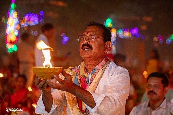 svbcttd's tweet image. The mega religious fete in the auspicious month of Karthika, the Karthika Deepotsavam organised by TTD for the third consecutive year under the aegis of All Dharmic Projects, stood as a stupendo fantabulous phantasmagorically magical hit on Monday evening.

#KarthikaDeepam