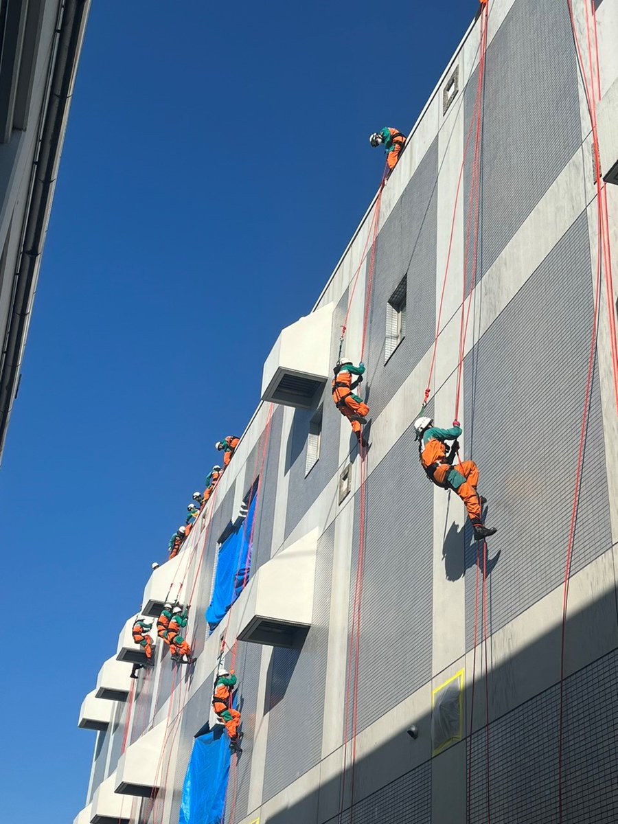 11月21日、立川市の訓練場において機動隊対抗レスキュー競技大会を