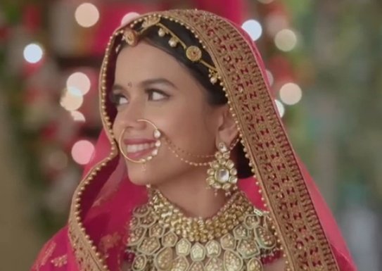 AmanNirmal3559's tweet photo. #Raniveer dulha ❤️ dulhan 🥰💕💞
Lovely couple 🙈💫😊
#Veer #Megharay 
#FahmaanKhan https://t.co/9CnFDov88k
