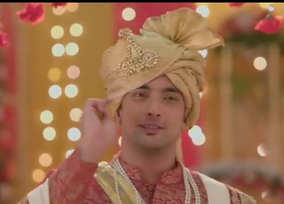 AmanNirmal3559's tweet photo. #Raniveer dulha ❤️ dulhan 🥰💕💞
Lovely couple 🙈💫😊
#Veer #Megharay 
#FahmaanKhan https://t.co/9CnFDov88k