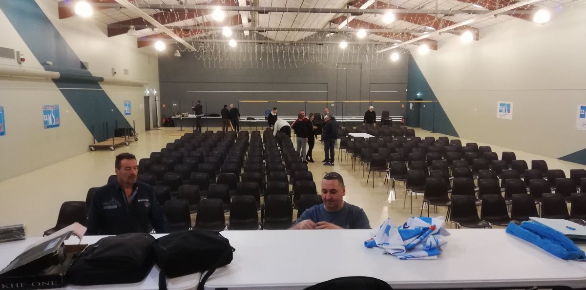 Unsadefenseaura's tweet photo. Mise en place de l'assemblée générale UNSA Auvergne.
Début à 9h à Lempdes https://t.co/VxzhVSed9s