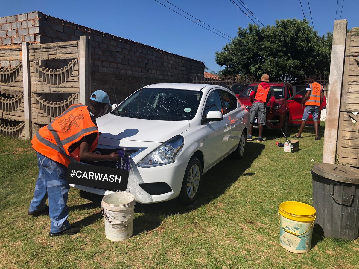 CFCEastfield's tweet photo. Youth Car Wash Services 😊

Prices:
• SUV / Van ________ R70
• Minibus __________R80
• Small car _________R50

#Youth_Fundraising https://t.co/s3jvxb95xe