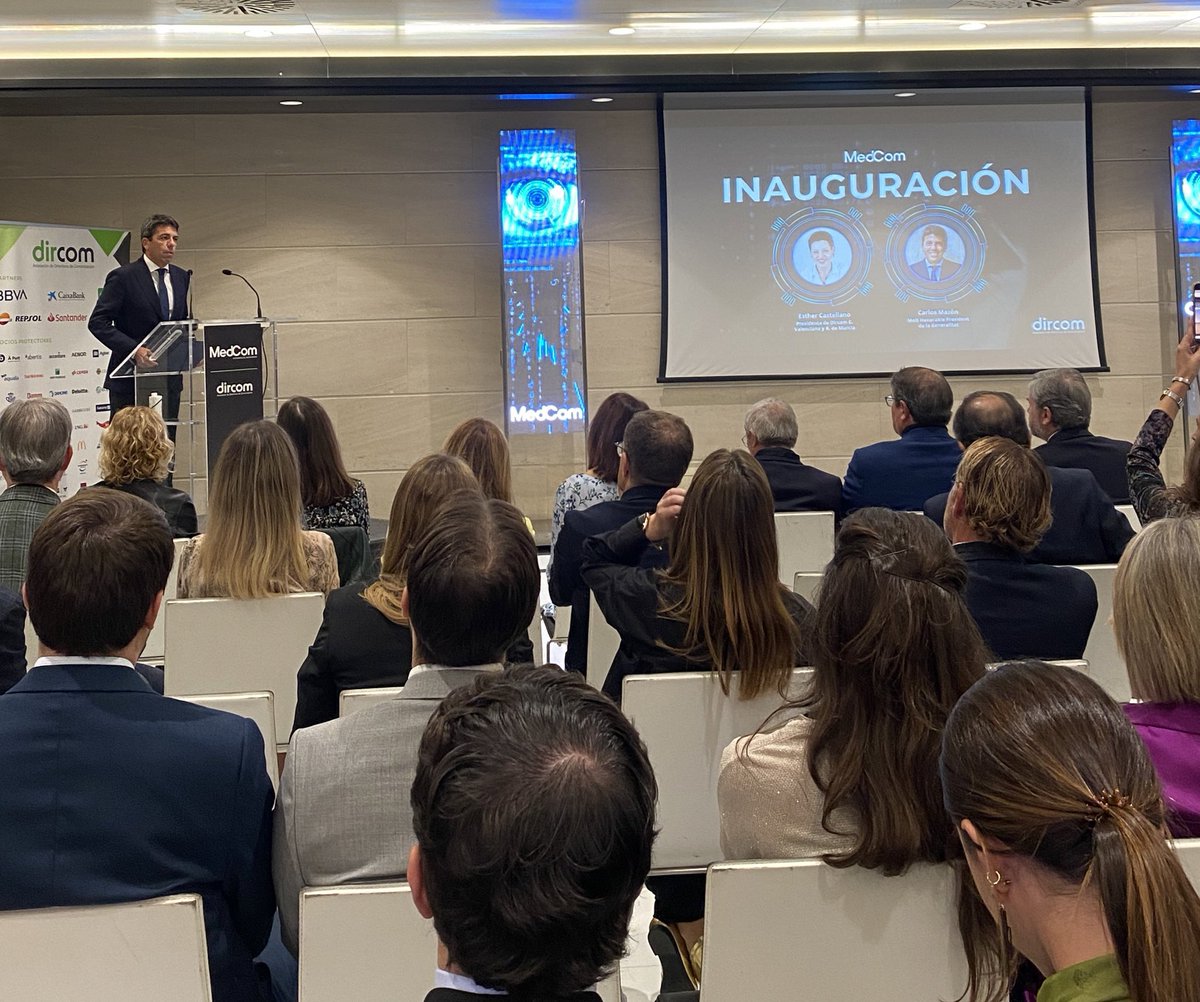 José Fernández-Álava (@jfernandezalava) on Twitter photo Gracias al Molt Honorable President <a href="/carlos_mazon_/">Carlos Mazón</a> por recalcar en sus palabras el carácter estratégico de los #dircoms en las organizaciones, con ocasión del #MedCom de <a href="/DircomCVM/">Dircom C.V. y R.M.</a>. Enhorabuena a <a href="/EstherCSCS/">Esther Castellano</a> y su Junta por el éxito de este gran acto. Gracias al Molt Honorable President <a href="/carlos_mazon_/">Carlos Mazón</a> por recalcar en sus palabras el carácter estratégico de los #dircoms en las organizaciones, con ocasión del #MedCom de <a href="/DircomCVM/">Dircom C.V. y R.M.</a>. Enhorabuena a <a href="/EstherCSCS/">Esther Castellano</a> y su Junta por el éxito de este gran acto.