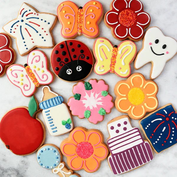 Shevangi29's tweet photo. #SLtwitter
Do you know any home bakers who make custom cookies like these? https://t.co/eDaWdR5Kt9