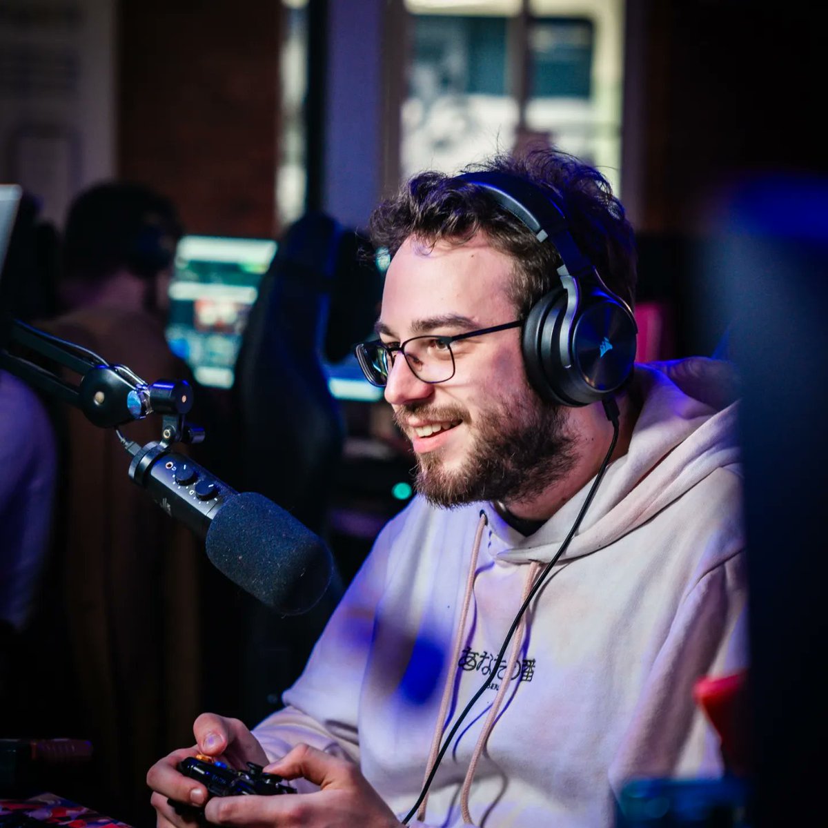 Lady Nirvit 🦠🧪🏳️🌈 tweet media