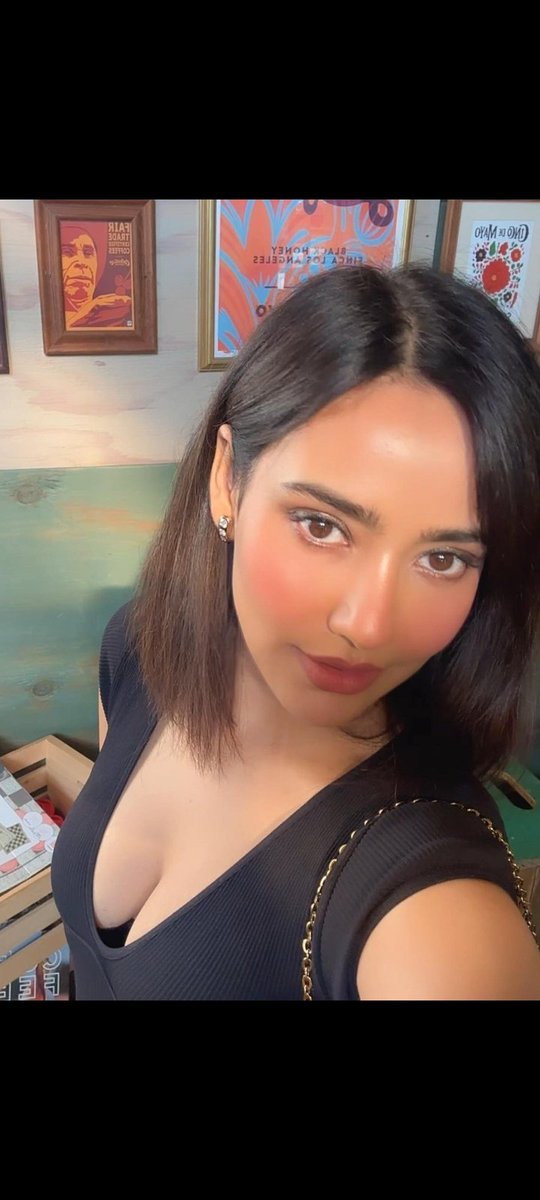 B'day Girl ❤️🥰❤️🥰🥵
#NehaSharma #RashmikaMandanna #SamanthaRuth #DishaPatani #KiaraAdvani #MrunalThakur #KajalAggarwal #MalavikaMohanan #EshaGupta