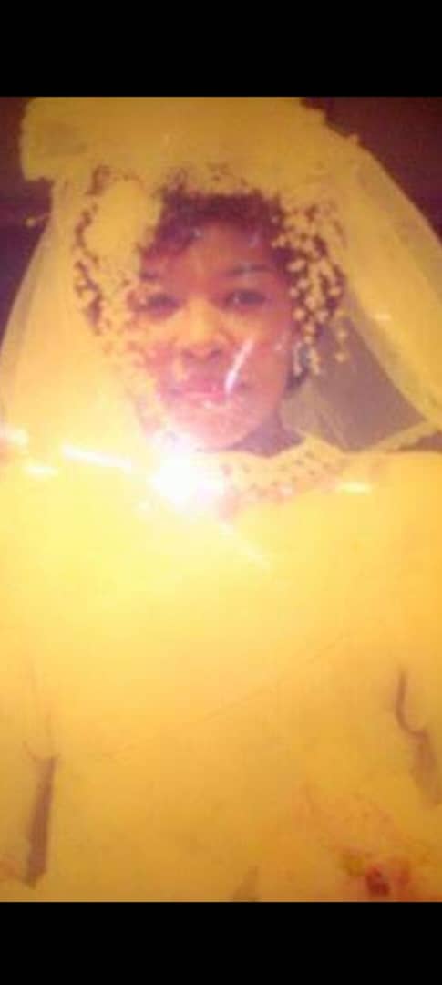 realloluojo's tweet photo. 31 YEARS AFTER, IT'S STILL BRIDGETO!!

For 31 years, he has kept us together and bless our marriage beyond our imagination at the origin.

Happy wedding anniversary my dear baby with all my love ❤️!!

OBALOLUWA 
21/11/2023 https://t.co/PcXpK0lGYs