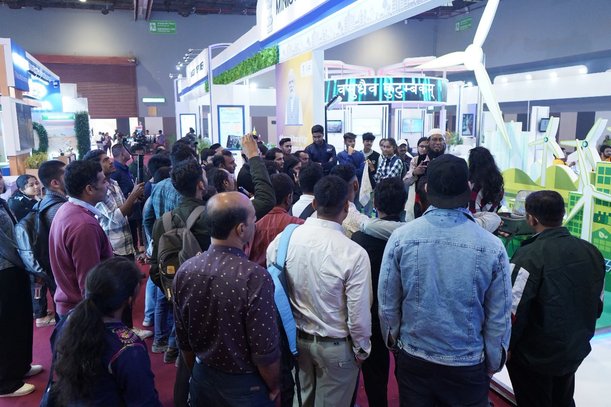 MinOfPower's tweet image. Unveiling the Power Sector&apos;s Advancements at #IITF2023!

Explore the #PowerPavilion to witness working models, interactive panels, and cutting-edge tech presenting initiatives like #PumpedHydro Storage and e-Mobility.

Let&apos;s charge up for a greener tomorrow!

#PowerInnovation