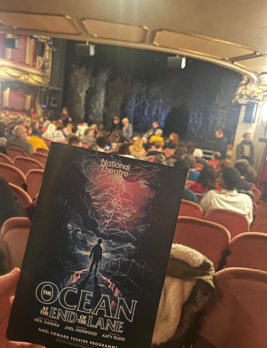 Year 10 GCSE drama took a trip up to London yesterday to see Ocean at the end of the Lane, they were a credit to the drama department!