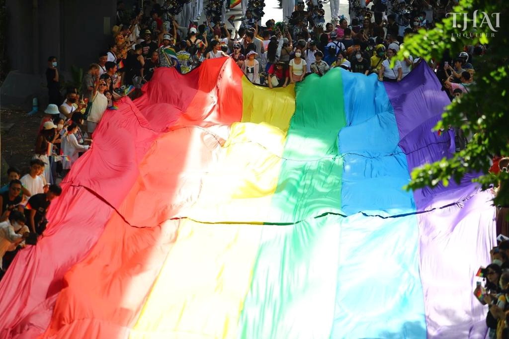 ThaiEnquirer's tweet photo. The Cabinet has approved the Marriage Equality Bill, and the draft law is expected to be submitted during the next Parliament session, which will start on December 12, said Prime Minister Srettha Thavisin.

If the draft bill is approved into law, Thailand will become the third Asian country, after Taiwan and Nepal, to recognize same-sex marriage.

The draft bill, initiated by the Move Forward Party, passed its first reading last year. However, the bill was shelved after the previous parliament was dissolved ahead of the May general election.

In addition to the Marriage Equality Bill, Srettha promised that the government would also consider a bill allowing transgender Thais to change their official gender registrations and a bill to decriminalize prostitution.

Srettha's administration is also submitting a bid for #Thailand to host the World Pride parade in 2028.

#LGBT+ #สมรสเท่าเทียม #MarriageEquality