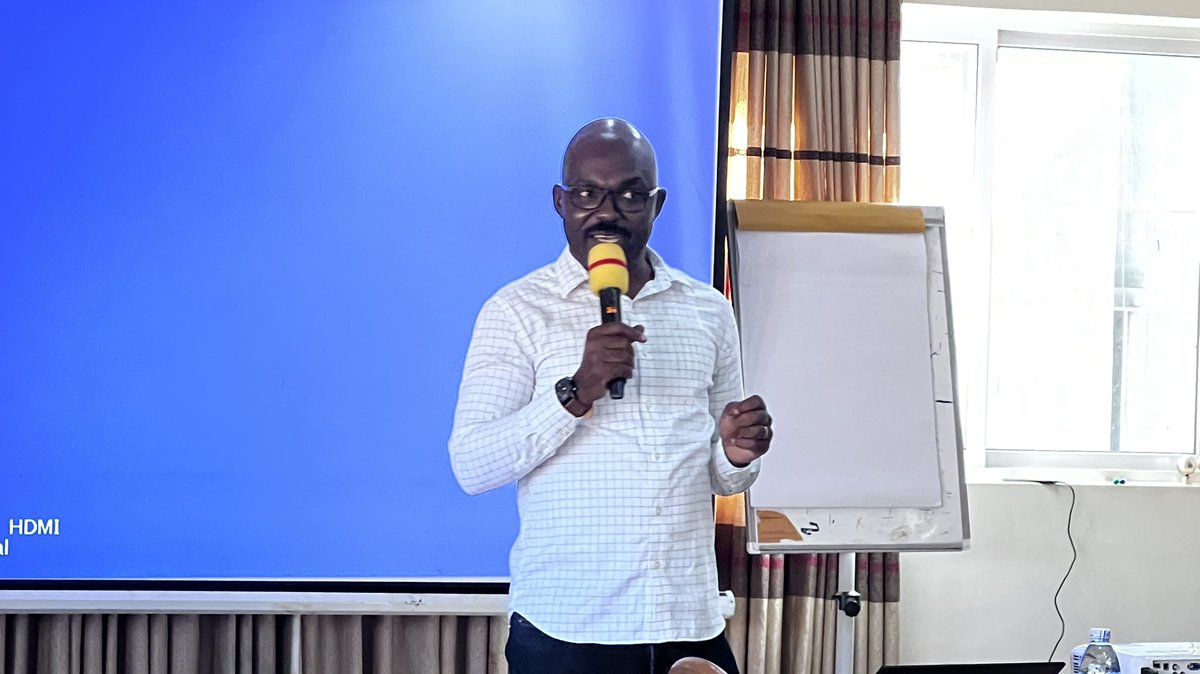 CAREUganda's tweet photo. The programs Director @MichealOpio officially opens the #PQL workshop that will focus on taking stock of what is working and not working, and sharing experiences across projects. @Charlesotema @norah_namono https://t.co/IksgzQjnNK