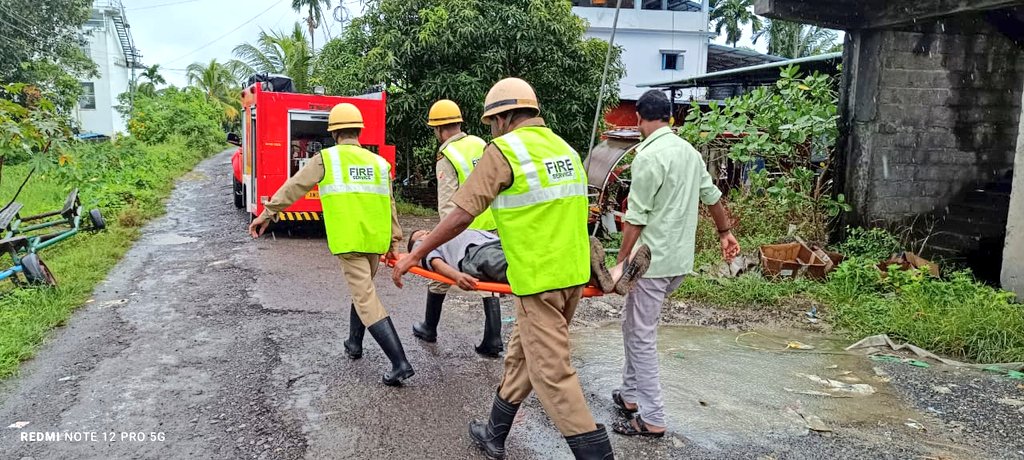 TheCCSLtd's tweet photo. On 18.11.23 Fire Service Swaraaj Dweep conducted a Mock Drill with the employees of The CCS Ltd.
@ABDULSI78642611
@FireService_ANP https://t.co/hC1g9C5lch