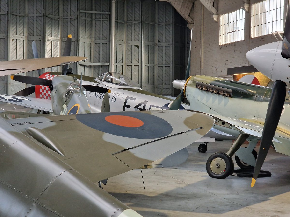 A few of the Duxford residents under maintenance and hangared for the winter. <a href="/IWMDuxford/">IWM Duxford</a> <a href="/TFCDuxford/">Fighter Collection</a> <a href="/Aircraft_ARC/">Propshop ltd</a> <a href="/FighterAvUK/">FighterAviationUK</a> #warbirdlovers #avgeeks #warbirds #Duxford #Spitfire #Corsair #sallyb #b17 #vintageaviation