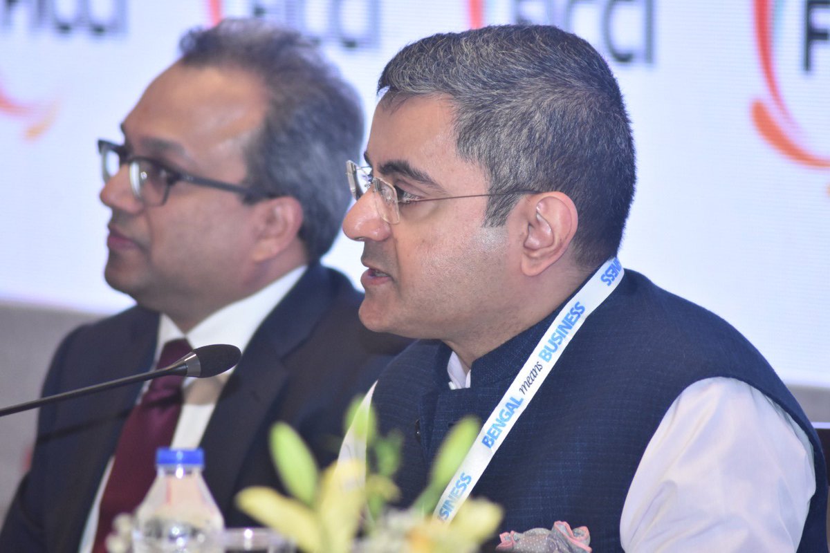 ficci_india's tweet photo. FICCI President Mr @subhrakantpanda  addresses the Special Meeting of Executive Committee Members in Kolkata today. The meeting is being organized on the sidelines of the 7th Bengal Global Business Summit. FICCI is the industry partner for #BGBS https://t.co/HaNYaWwTf7