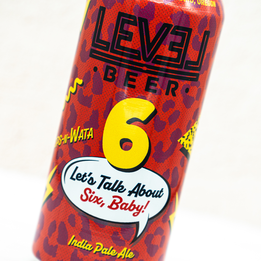 monki_beer's tweet photo. LEVEL BEERの6周年記念ビールということで、「6について語ろうぜ、ベイビー!」っていうビール名です😊
赤いヒョウ柄に黄色い6が映えてますね✨
ABVも6.6%で6へのこだわりが見えますね👏
#levelbeer #craftbeer #クラフトビール https://t.co/fWHc3mN0zt