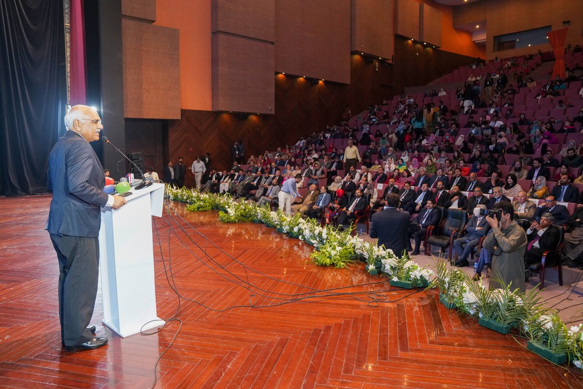 Dr Amjad Saqib tweet media