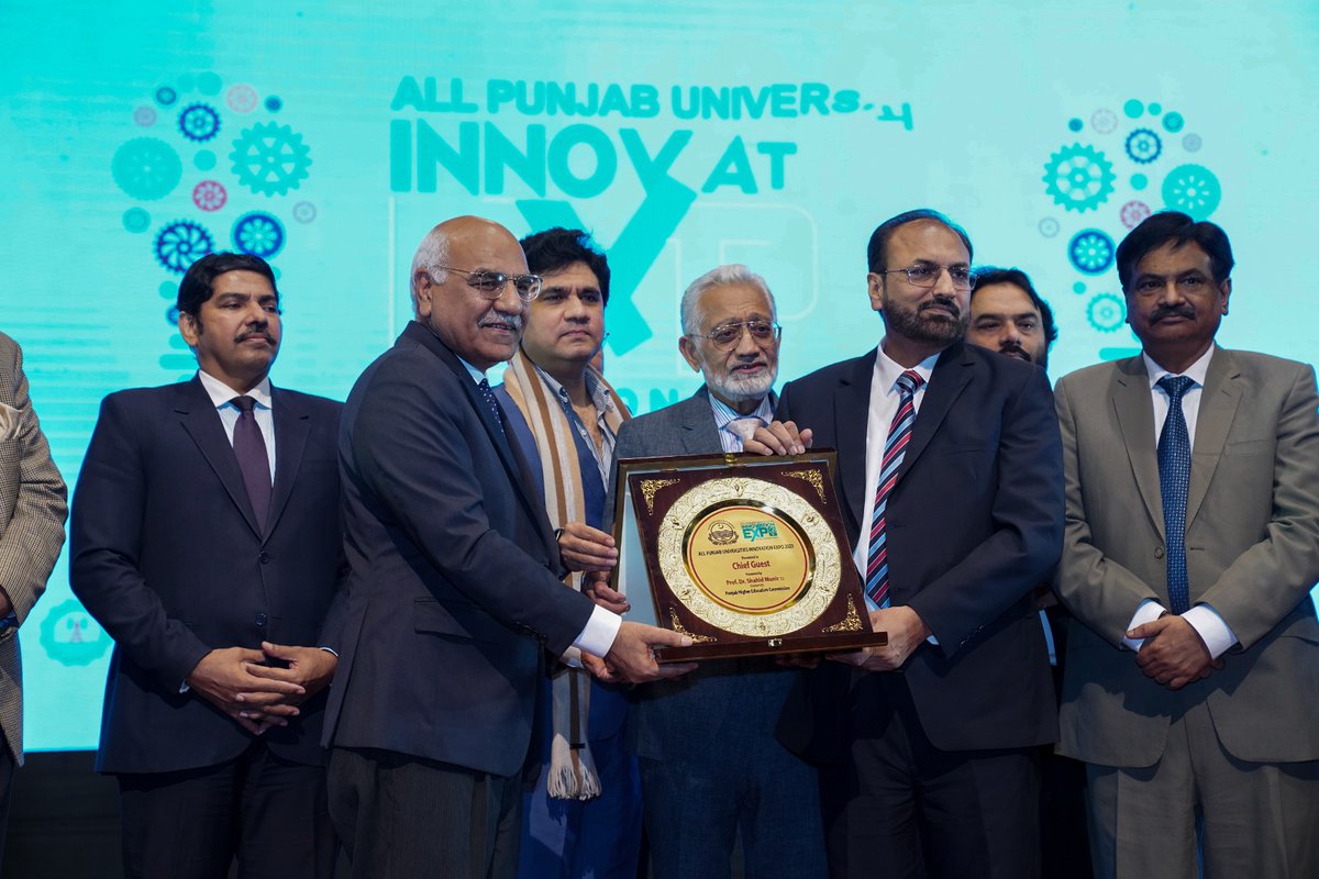 Dr Amjad Saqib tweet media