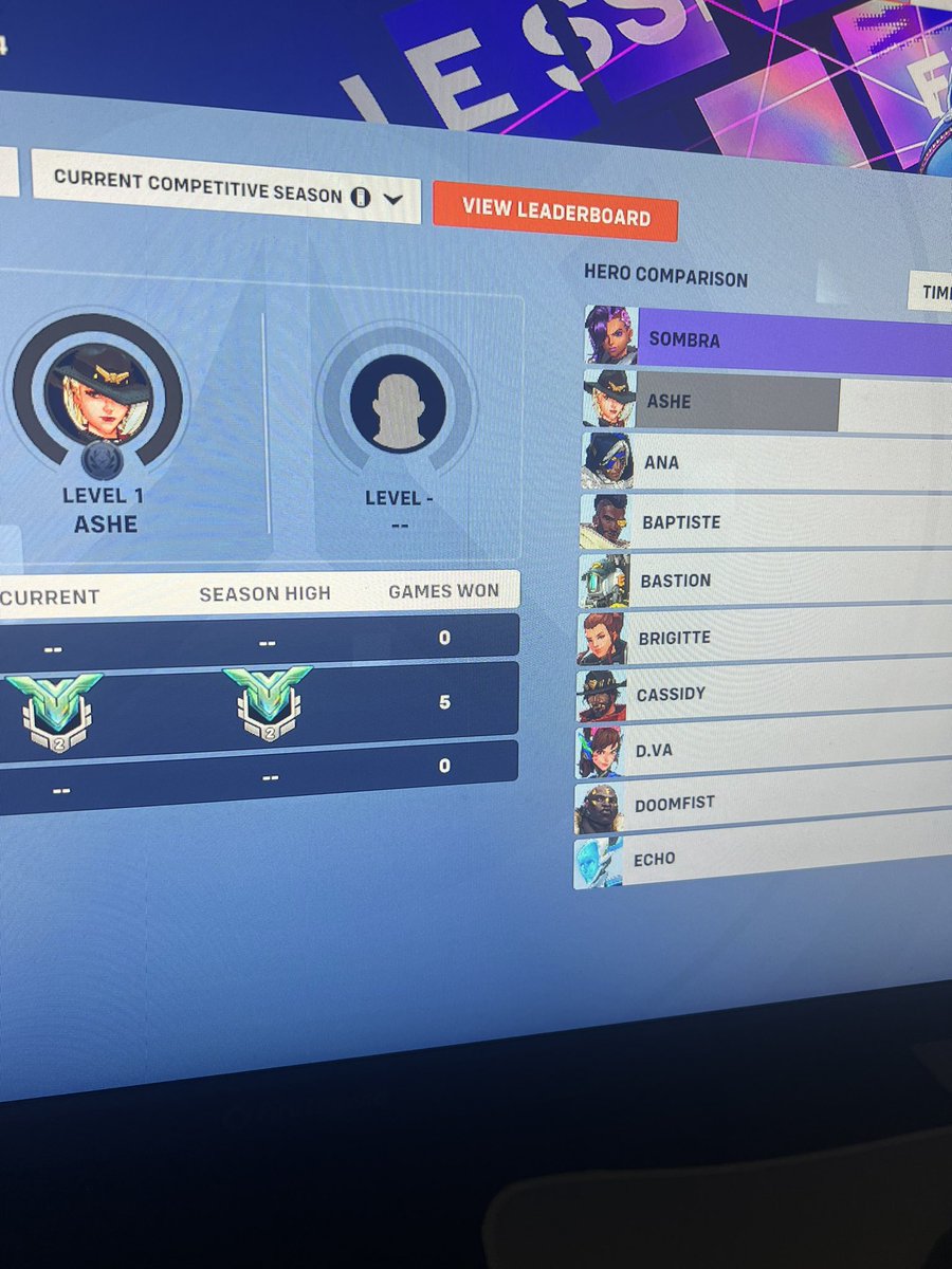 FLChris_'s tweet photo. Went 5-0 on the new Sombra, she’s pretty strong ngl. https://t.co/itn50jKWke