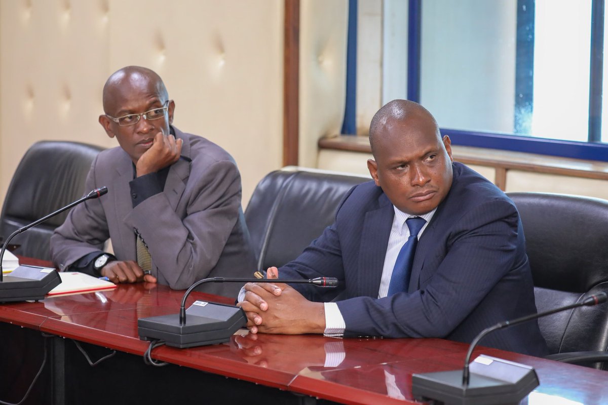 Environment_Ke's tweet photo. The Cabinet Secretary was accompanied by Environment &amp; Climate Change PS Eng Ng'eno as well as Heads of SAGAs under the Ministry including Mr Mamo Mamo (NEMA), Mr Alex Lemarkoko (KFS), Mr Samson Toniok (NetFund) &amp; Prof John Tanui (KWTA) among other senior Ministry officials. https://t.co/a1xzPlDdvw