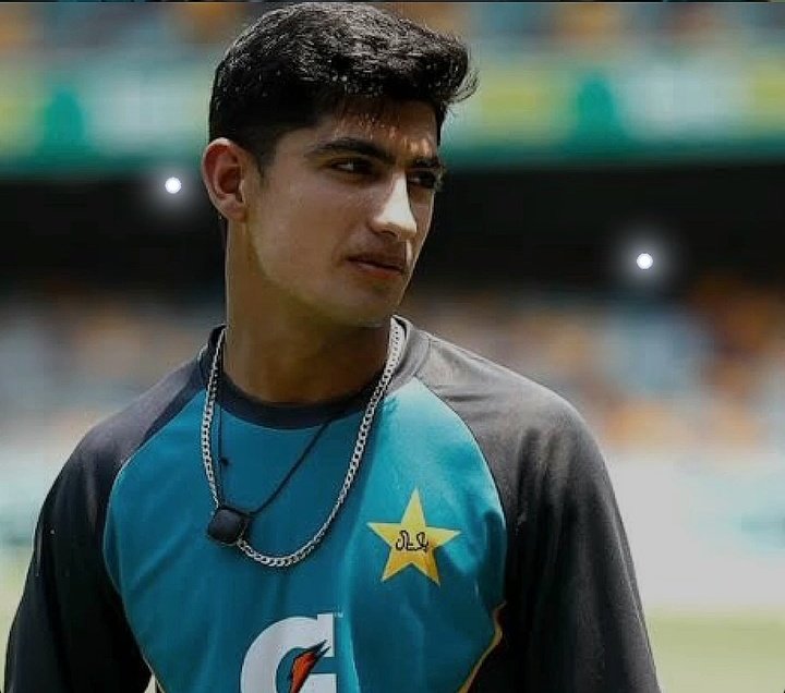 s123tz4's tweet photo. His Test Debut!!! 
Despite Of His Mothers Death He Gave His Best For Pakistan He Sacrificed For Pakistan So It's Our Duty To Appreciate And Congratulate Him And May Allah Bless His Mother With Highest Ranks In Jannah Ameen  And She Must Be Proud Of You Champ🇵🇰 @iNaseemShah https://t.co/4hgzUtWJrF