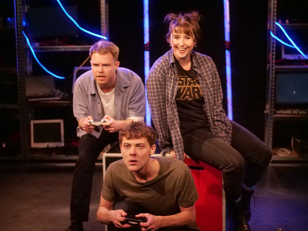 Lion & Unicorn Theatre tweet media
