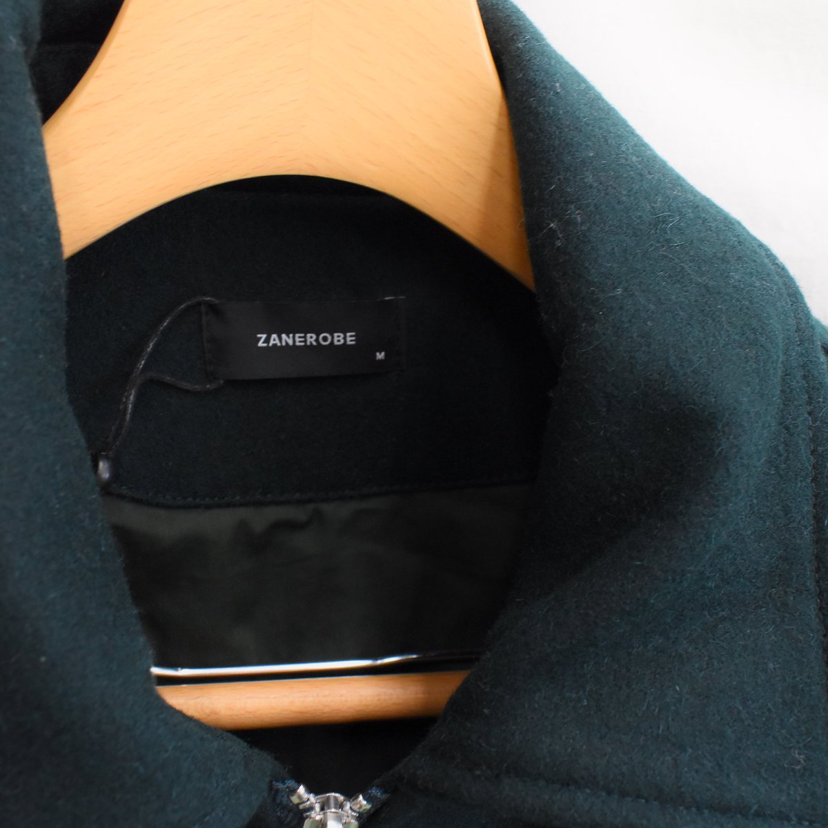 AmeproBaybrook's tweet photo. ZANEROBE
20yrs lettermen jacketが登場!
#baybrook #AmePro #ZANEROBE #fashion #kumamoto #lettermenjacket
#Australia #autumn #winter
#ベイブルック #アメプロ #ゼインローブ #ファッション #熊本 #レターマンジャケット https://t.co/L8JTuTsmLy